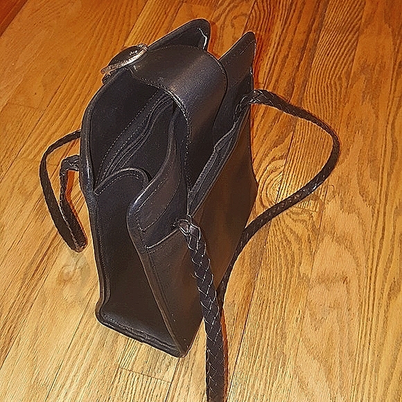 Unique Brighton Black Leather Satchel - Picture 6 of 8